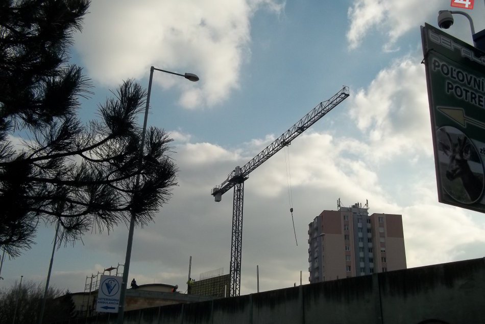 Práce na šalianskej Panoráme postupujú: Vo Veči pribudnú byty aj obchody.FOTO