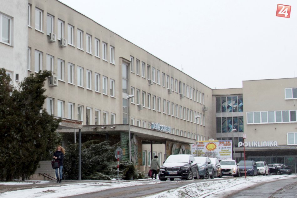 FOTO: Poliklinika zvolenskej nemocnice má nový výťah
