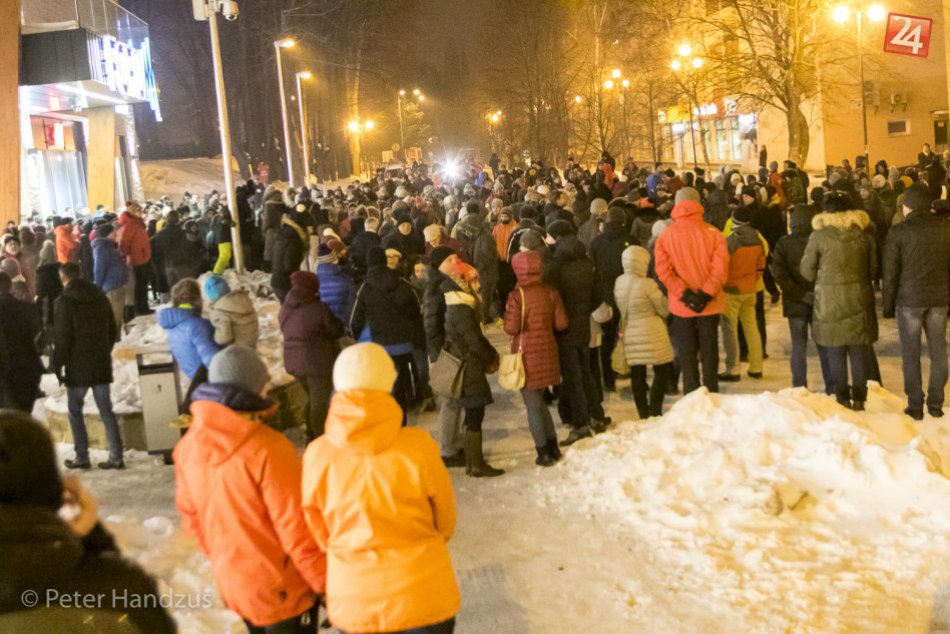 Poprad - Nechceme späť 90-te!