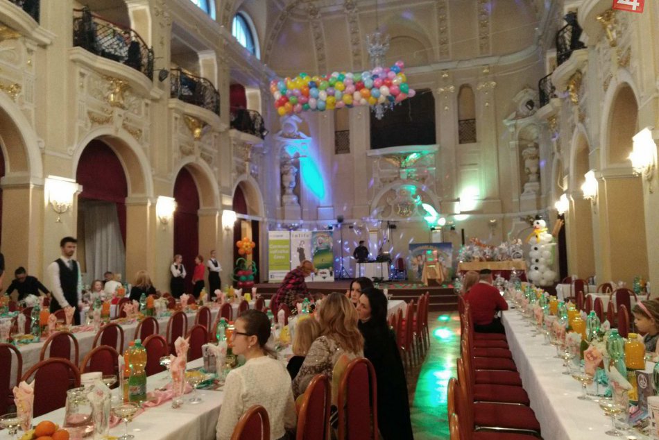 OBRAZOM:  Takto sa zabávali najmenší Novovešťania na Detskom plese