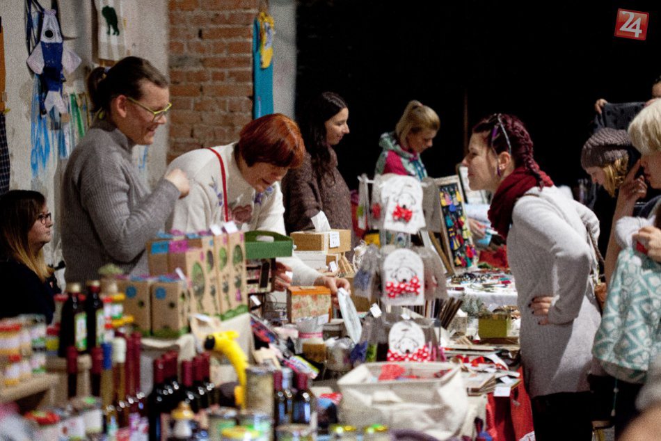 V OBRAZOCH: Trh v Záhrade