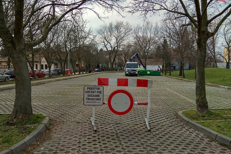 Dočasné trhovisko v Nových Zámkoch (2018)