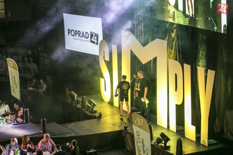 Cyril Pažitný vs. Andrii Stashkiv