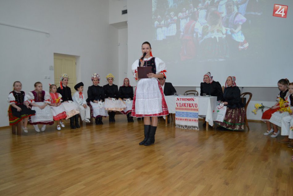 Obrazom: Prvý jarný folklórny večer v Rožňave