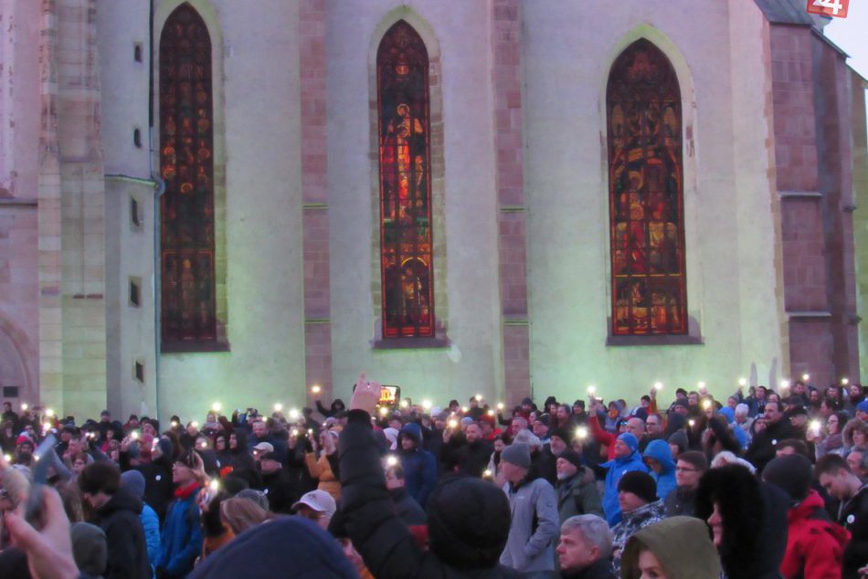 V Prešove bolo opäť rušno: Protestné zhromaždenie V OBRAZOCH