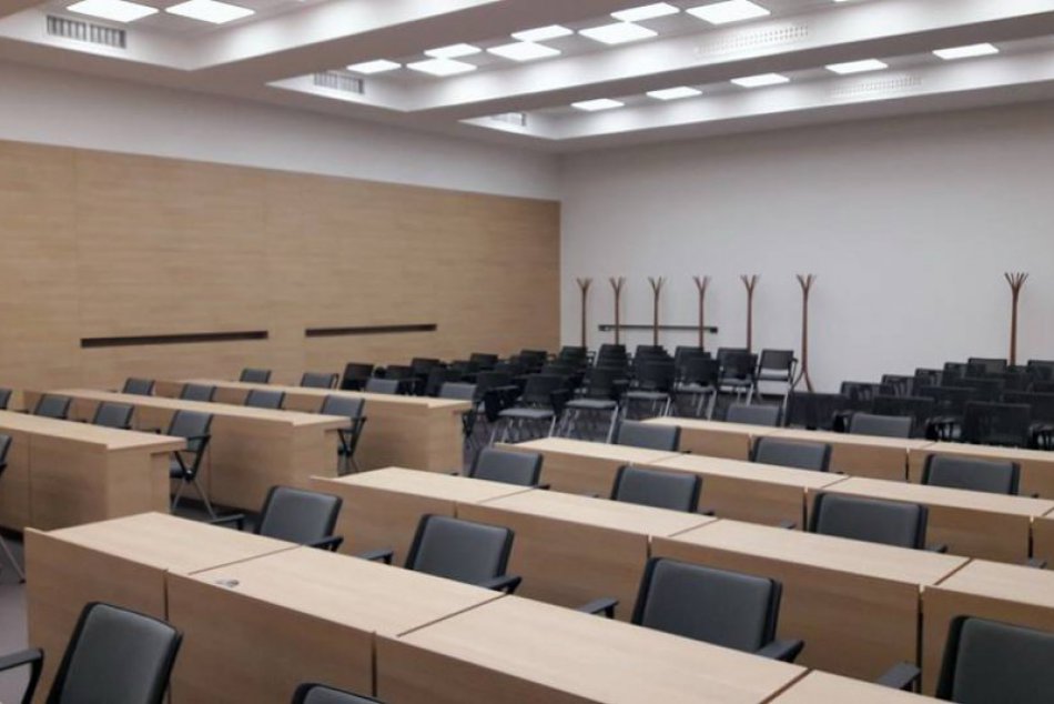 V OBRAZOCH: Takto vyzerá nová zasadačka zvolenského mestského úradu