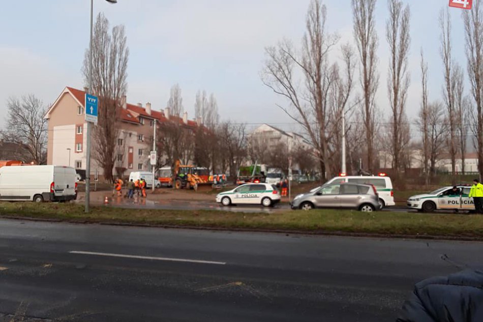 Havária vodovodu v Krasňanoch