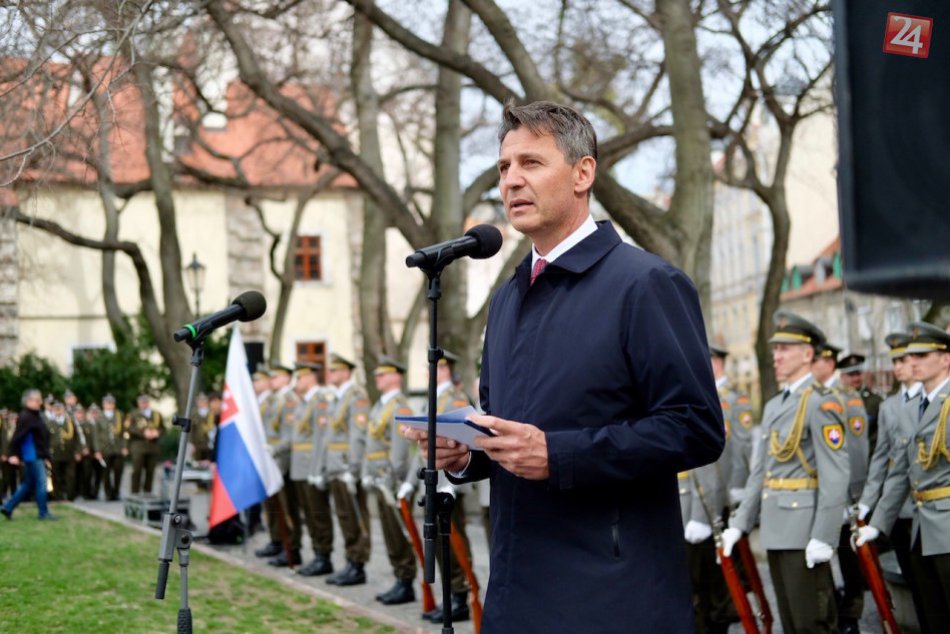Pietna spomienka pri príležitosti 73. výročia ukončenia bojov o hlavné mesto