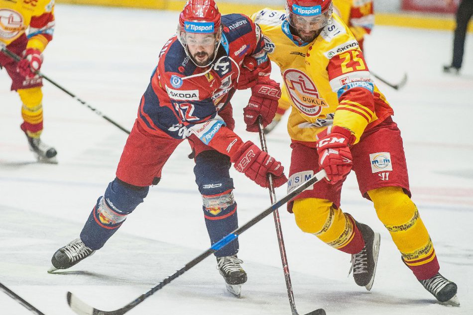 V OBRAZOCH: Hokejisti HKM doma podľahli Trenčanom. Pozrite si foto zo zápasu