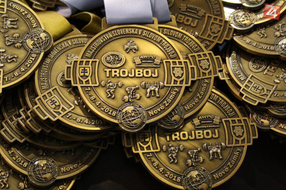 Otvorené majstrovstvá Slovenska v drepe a silovom trojboji v Nových Zámkoch