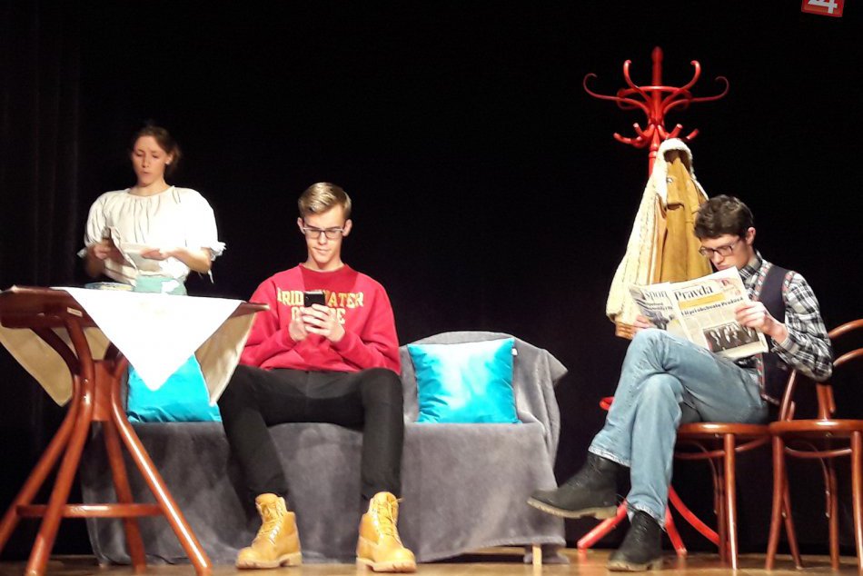 Projektové vyučovanie popradských bilingvalistov: Deň divadla a Mediálny deň