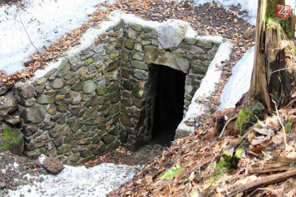 V OBRAZOCH: Unikátny Görgeiho tunel pri Bystrici