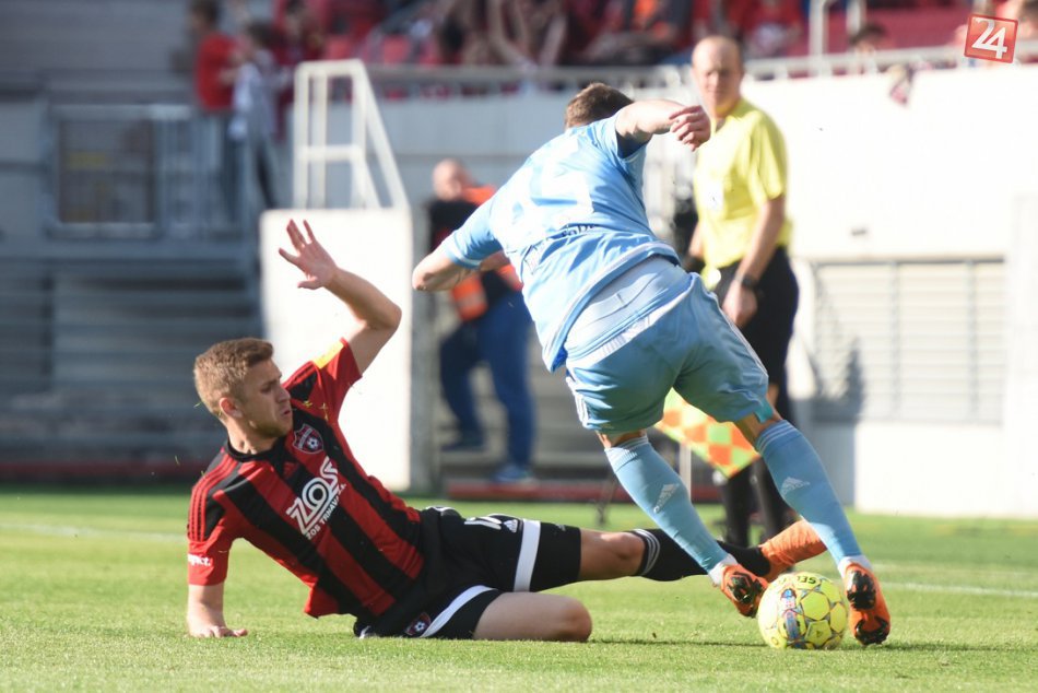 OBRAZOM: Slovan zvládol rozstrel v Trnave a postúpil do finále