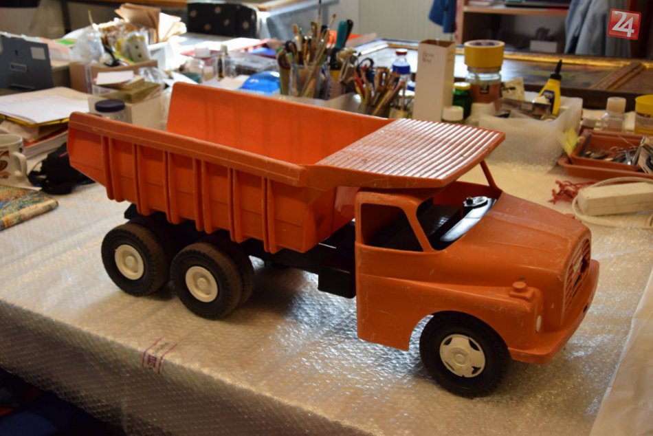 Česko-slovenská / Slovensko-česká výstava