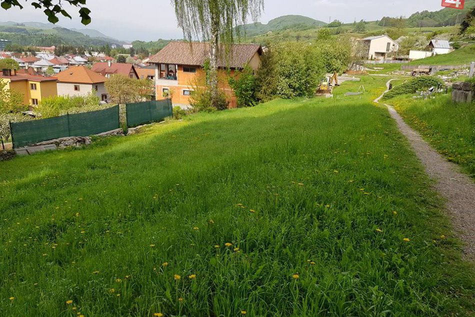 Oprava breznianskeho cintorína