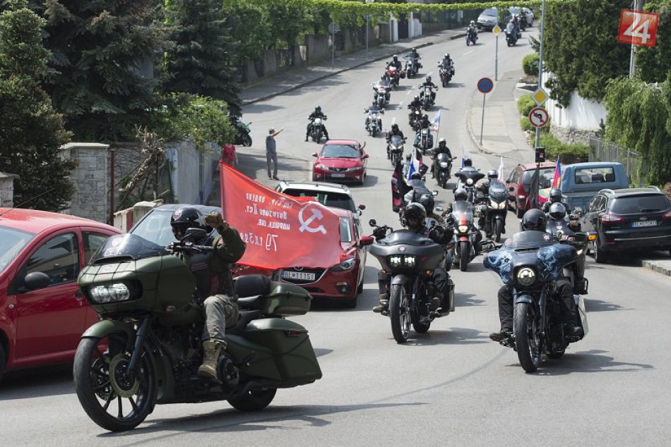 Noční vlci na Slavíne