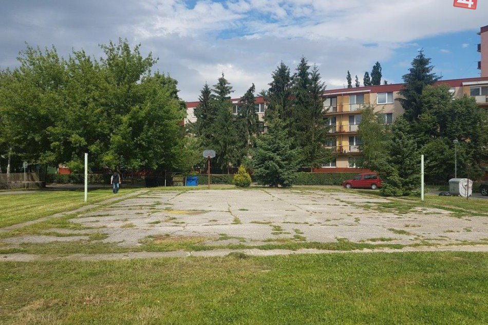 Deckám vyčaria úsmev na tvári: Na Ul. 8. mája vyrastie nové multiihrisko, FOTO