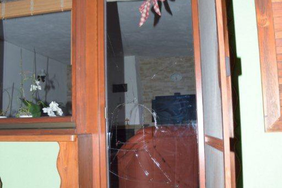 V OBRAZOCH: Objasnené krádeže vlámaním v Banskobystrickom kraji