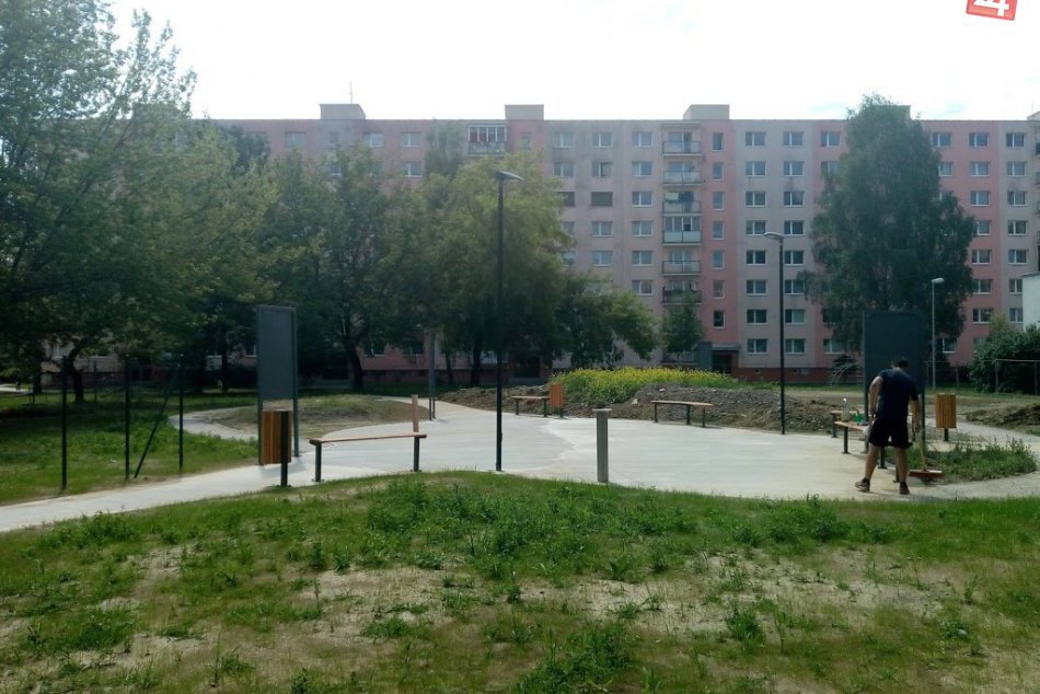 Aktuálne: Výstavba Dobšinského sadu pokračuje
