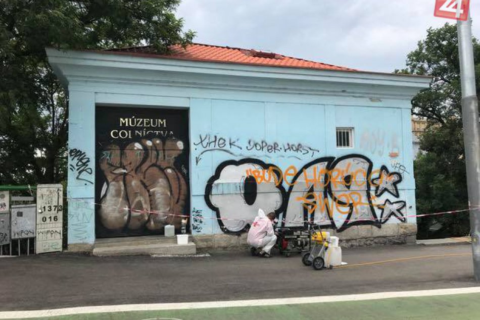 Rekonštrukcia fasády mýtneho domčeka