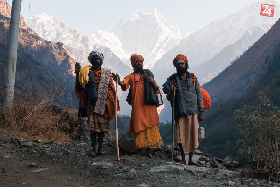 V OBRAZOCH: Mladý Bystričan prešiel najvyššie položený horský prechod na svete