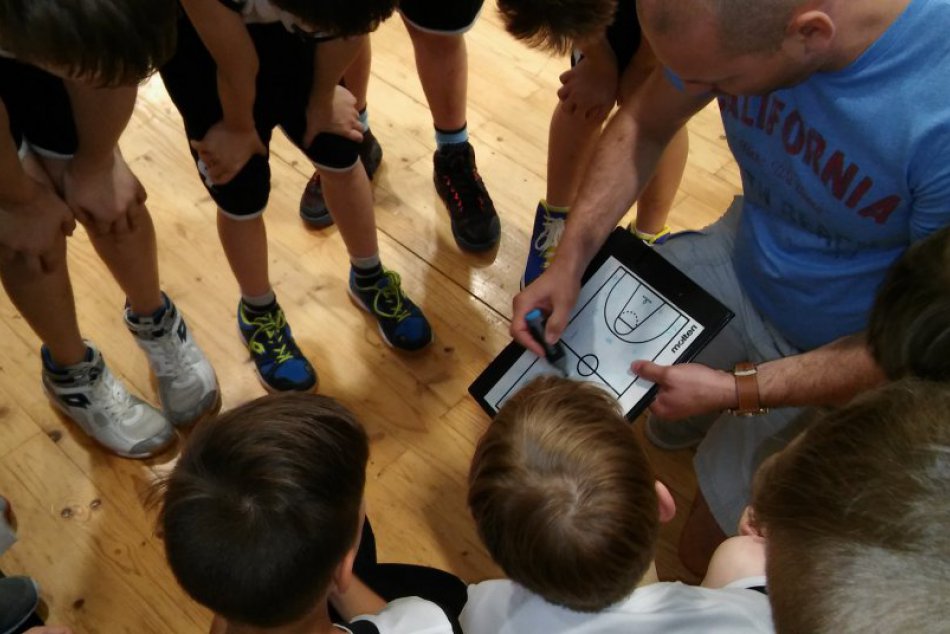 FOTO: Majstrovstiev Slovenska U11 sa zúčastnili aj hráči z Michaloviec