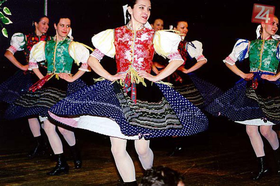 Svoju históriu píše už polstoročie: Prešovský folklórny súbor Šarišan v OBRAZOCH