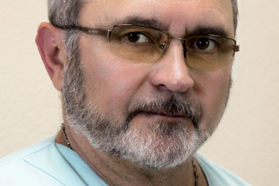 V OBRAZOCH: Infektológ z Nemocnice Zvolen Ladislav Lužinský