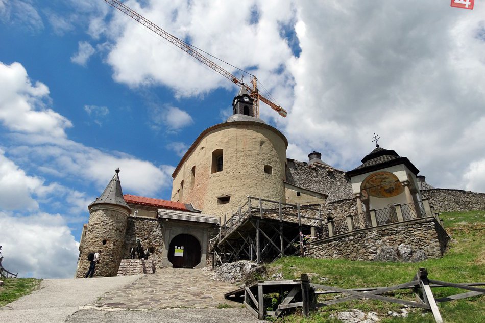 Obrazom: Kontrolný deň na Krásnej Hôrke za prítomnosti ministerky kultúry