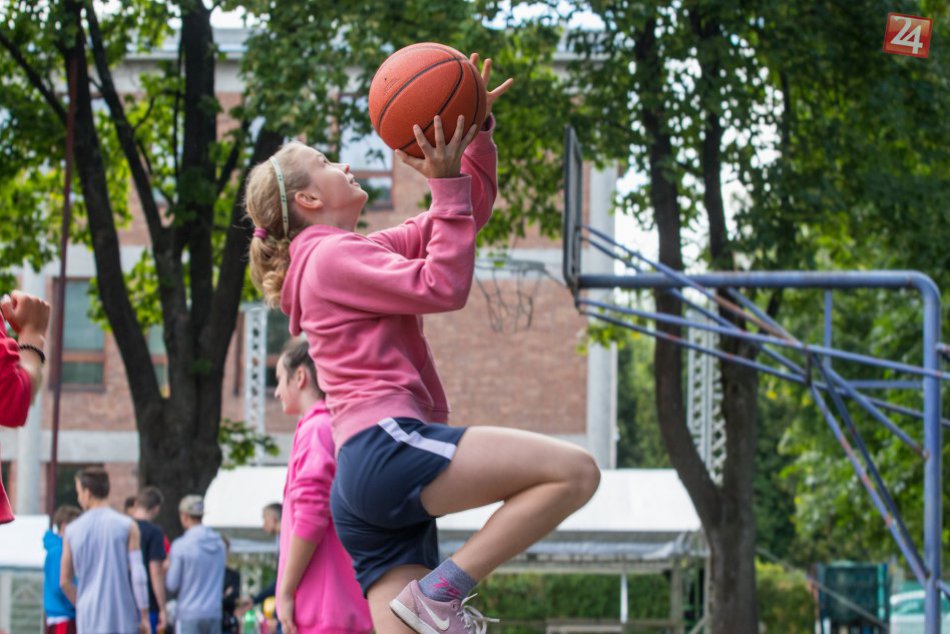 Streetball vo Svite prilákal hráčov z celého Slovenska: O medailové pozície bojo
