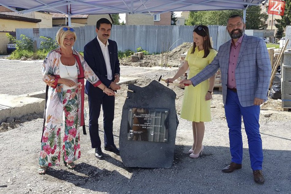 Fiľakovo tržnica výstavba