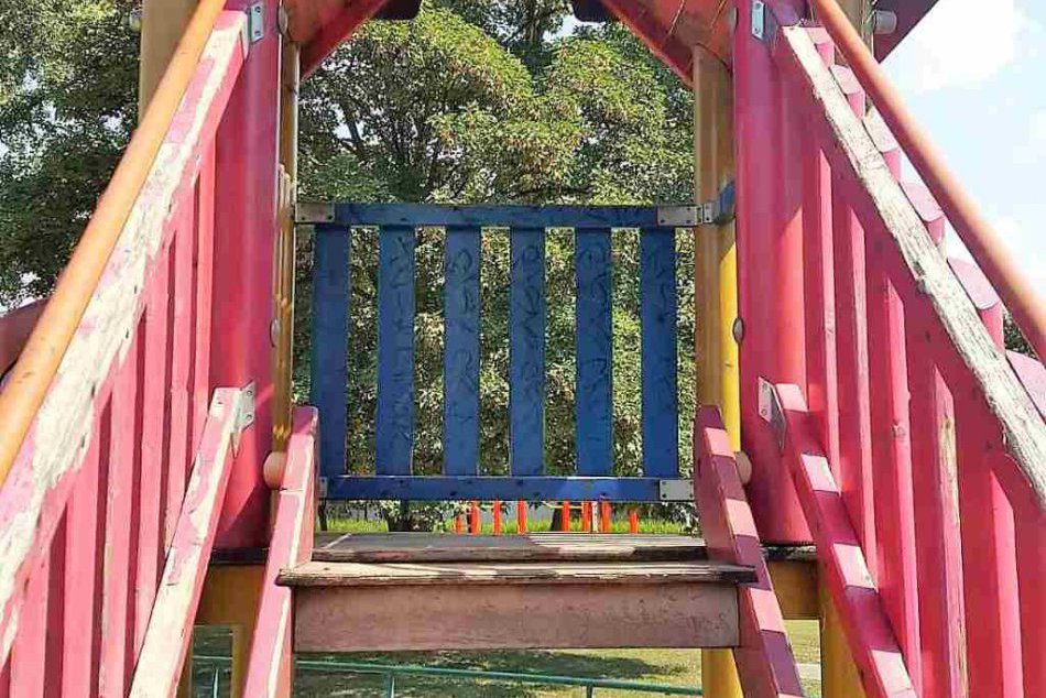 Rozlúčte sa prostredníctvom fotografií so starým ihriskom na Dilongovej ulici