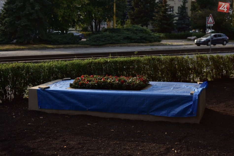 Pomnik Jan a Martina