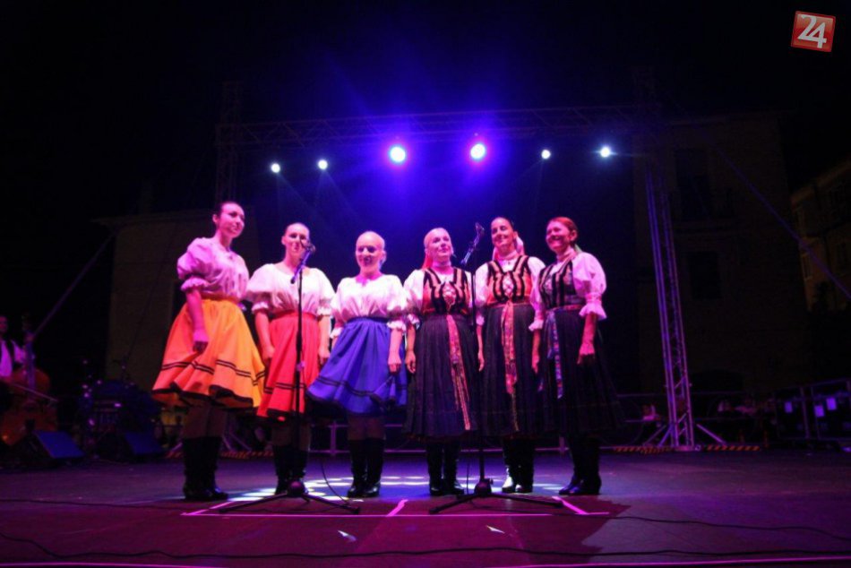 Folklórny súbor z Hermanoviec pri Prešove: Takto zahviezdil v Taliansku