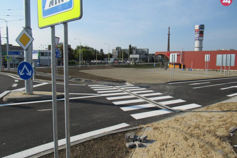 Dýcha novotou a zrýchľuje premávku: V Prešove máme nový kruhový objazd