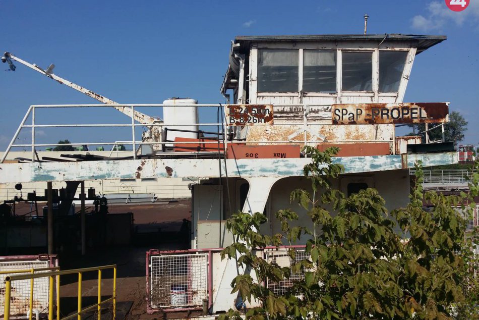 Prehliadka Zimného prístavu a obhliadka lode Kamzík