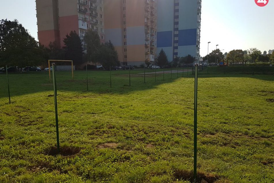 V Šali myslia aj na chlpáčov: Vzniká venčovisko s voľným výbehom, FOTO