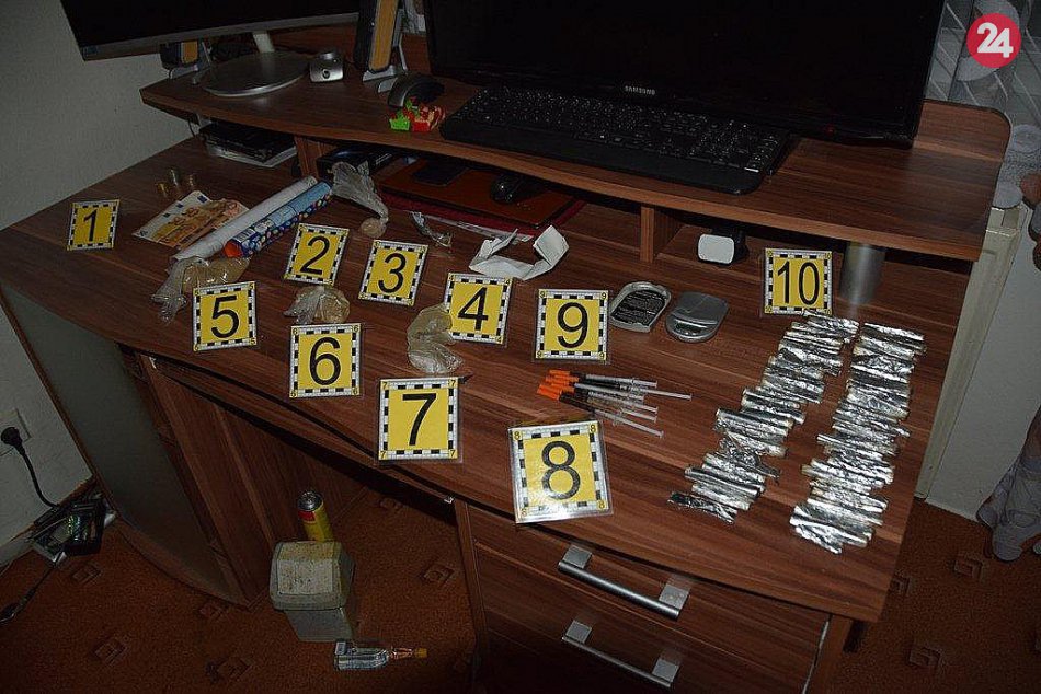 Zásah policajtov v Trenčíne: Zhabali tieto drogy