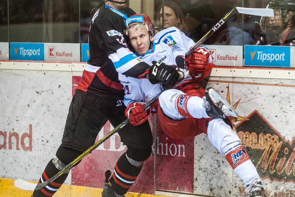 V OBRAZOCH: Zápas Bystrice s Mikulášom sa rozhodol až v nájazdoch