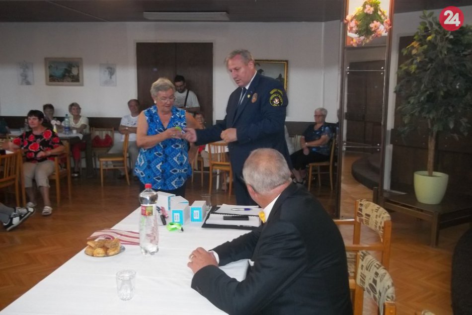 Šaľa sprístupňuje novú službu seniorom: Chrániť ich budú mestskí policajti, FOTO