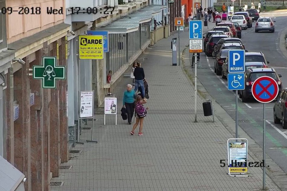 V OBRAZOCH: Úspešné pátranie po 9- ročnom dievčatku vo Zvolene