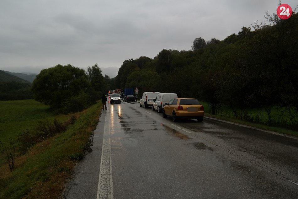 Obrazom: Dopravná nehoda pri Vlachove