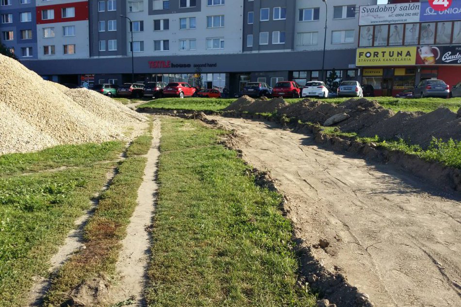 Petržalská cyklotrasa na Námestí hraničiarov