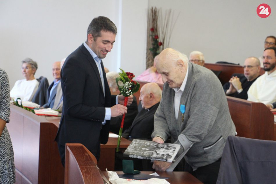 V OBRAZOCH: Oceňovanie veteránov protikomunistického odboja