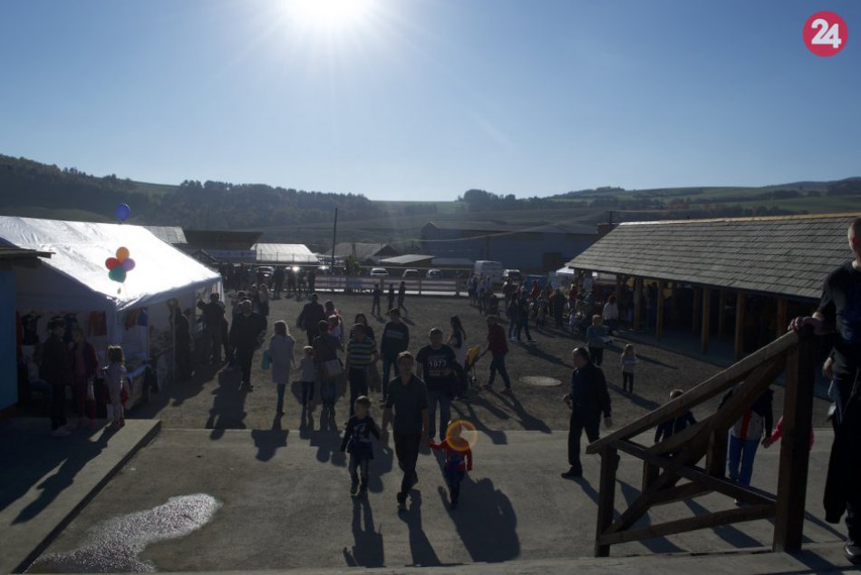 OBRAZOM: Hornotopliansky jarmok v Gaboltove dopadol na jednotku