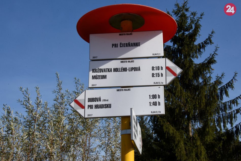 Toto na vás čaká pri Rajci: Pozrite si FOTOGALÉRIU z rozhľadne na vrchu Dubová