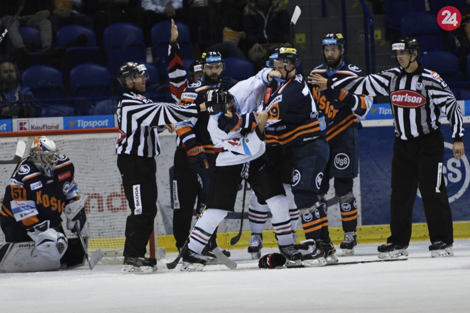 V OBRAZOCH: Bystrickí hokejisti v Košiciach vybojovali 3 body