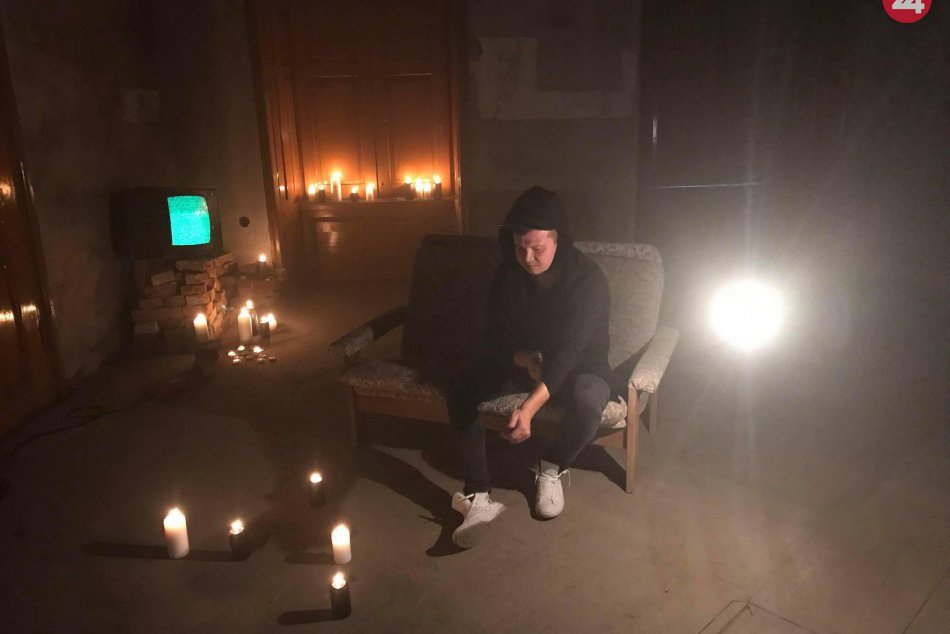 V OBRAZOCH: Natáčanie videoklipu Prístav od bystrickej kapely Reunion