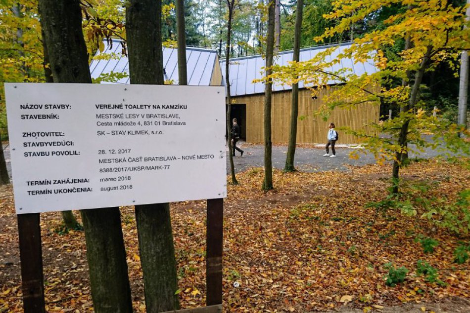 Verejné toalety na Kamzíku