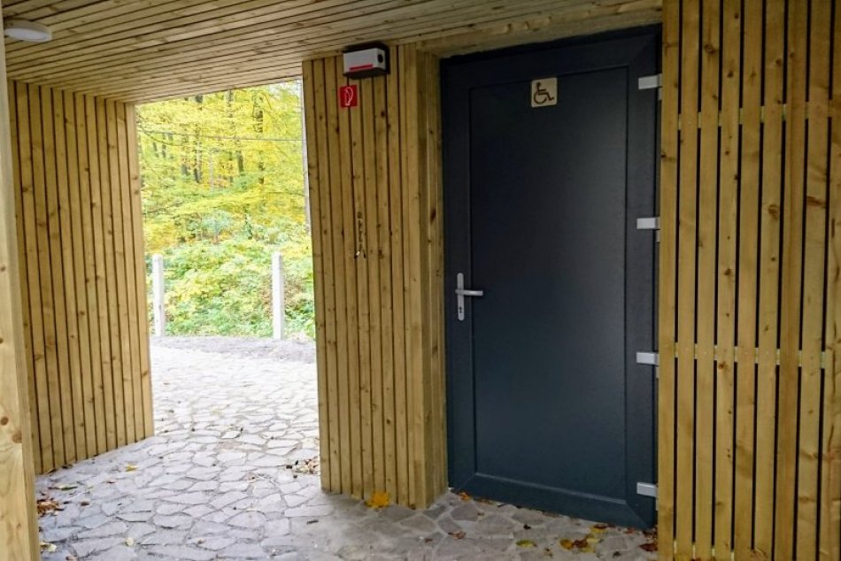 Toalety na Kamzíku sú otvorené!